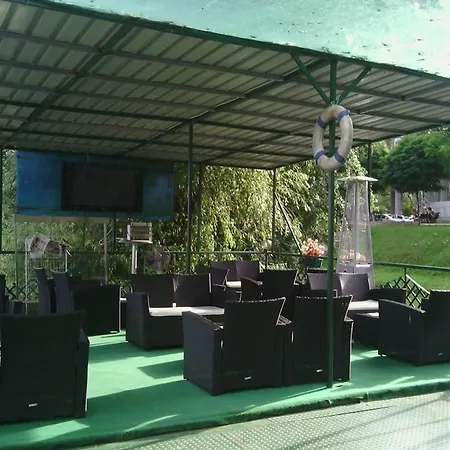 Affittacamere Splav Guest Hause Gusar *