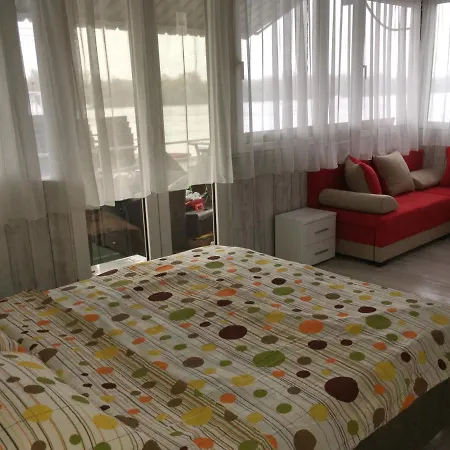 Splav Guest Hause Gusar